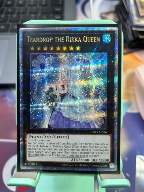 CR03-AES26 TEARDROP THE RIKKA QUEEN 六花聖 水滴捧花